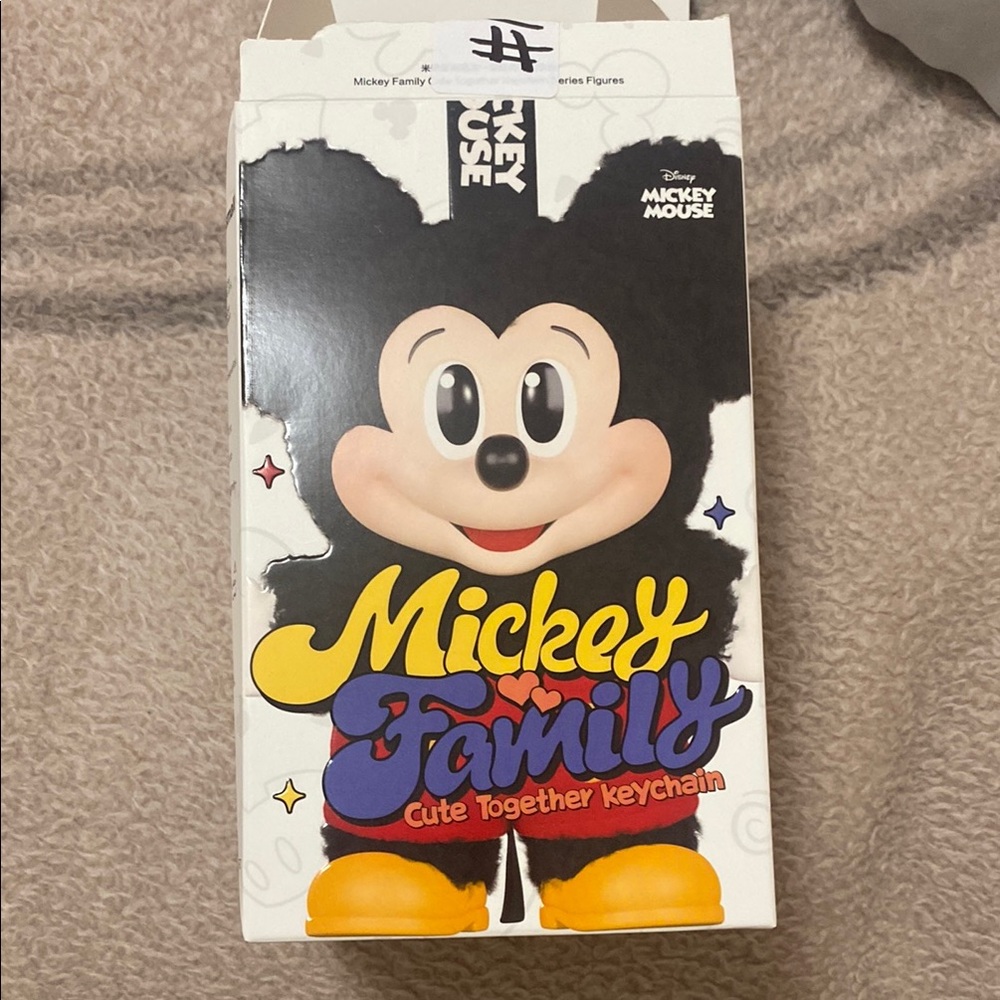 Pop Mart Mickey and Family Cute Together  Confirmed Plush- PLUTO